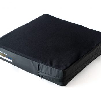 Geo-matrix gold cushion
