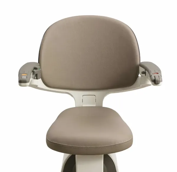 Access Flow X seat upholstered in Firenze Smoke leather, front view