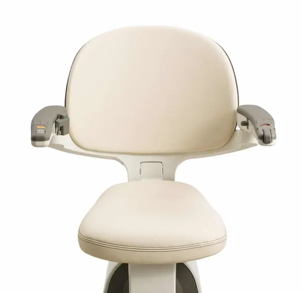 Access Flow X seat upholstered in Natural Beige, front view