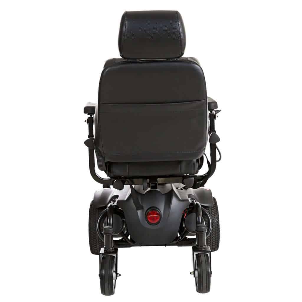 titan-axs-mid-wheel-drive-powerchair-3.jpg