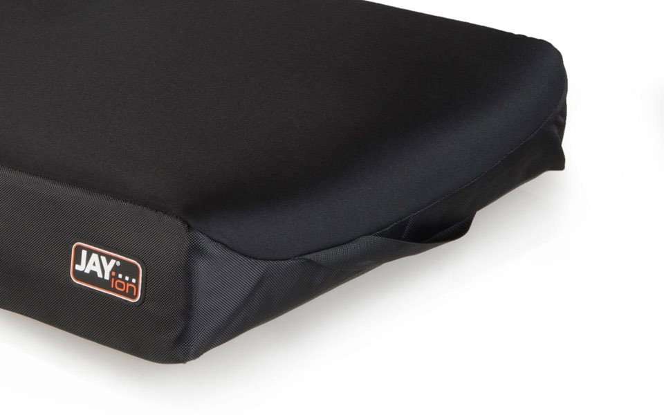 jay-ion-cushion-7.jpg