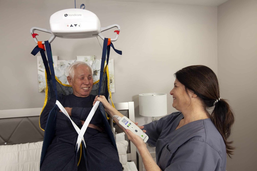 handicare-ap300-portable-ceiling-lift-7.jpg