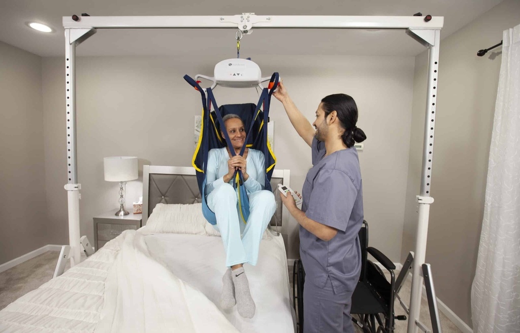 handicare-ap300-portable-ceiling-lift-9.jpg