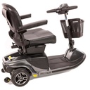 revo-2-0-three-wheel-scooter-2.jpg