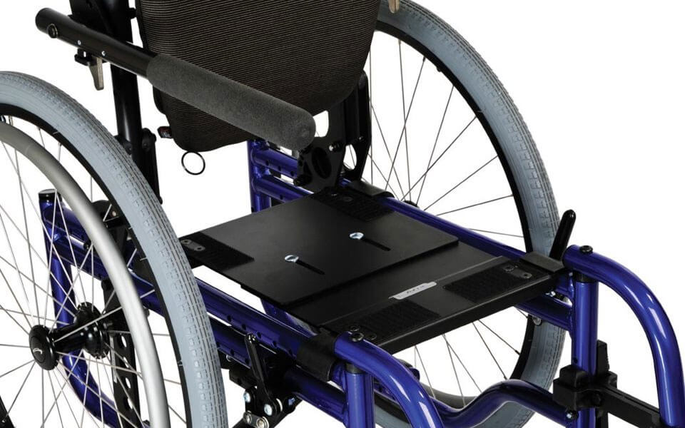 Zippie GS Pediatric Rigid Wheelchair - product view 3