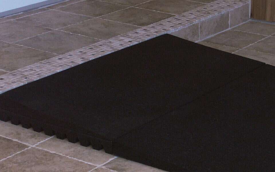Rubber Modular Entry Mat in Toronto Mobility Specialties Modular Entry Mat MODULAR ENTRY MAT