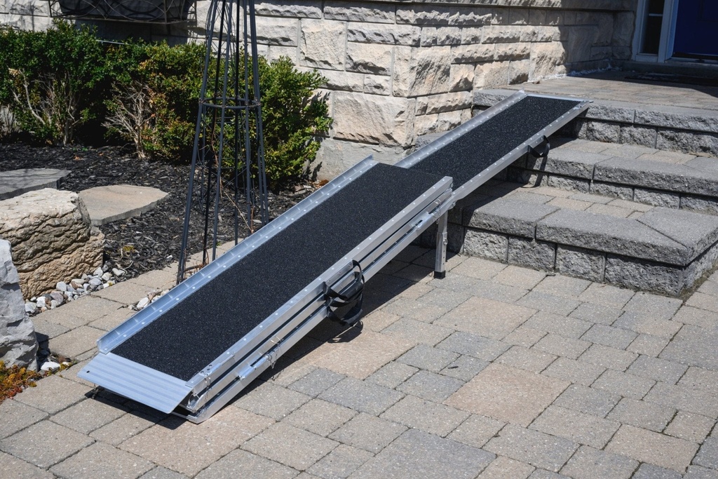 [EZ8RGT] EZee Life EZ8RGT 8-Foot Multifold Ramp