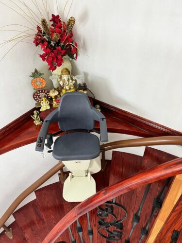 29-Apr 29 2023 06_24pm-bH5q