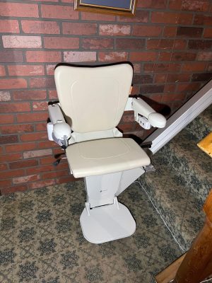 3-Feb 01 2023 11_23pm-8x63