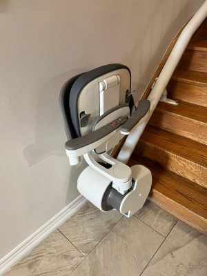Flox X Curved Stairlift Install in Brampton (18)