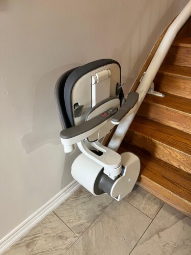 Flox X Curved Stairlift Install in Brampton (18)