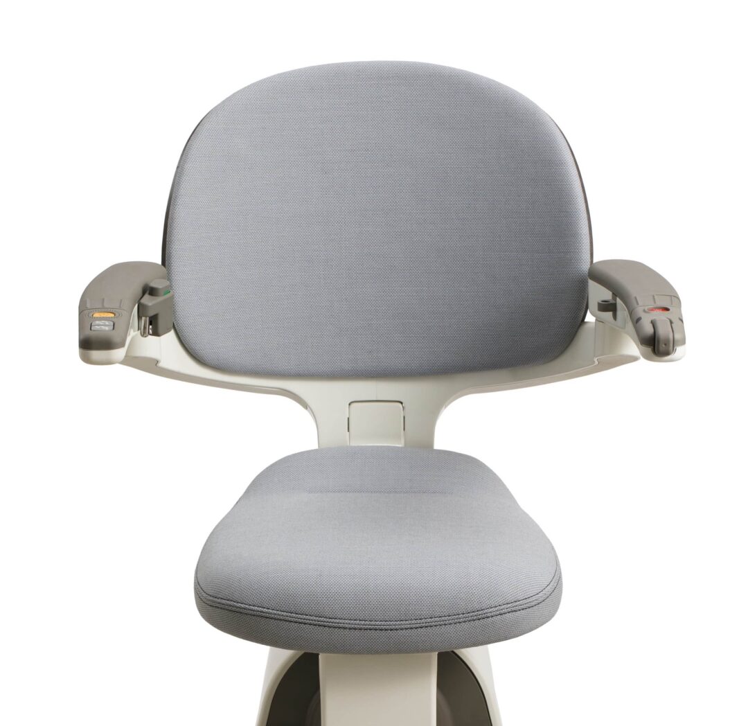 Mountain-Grey-scaled